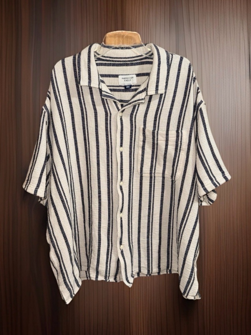 NWOT American Eagle Out. Oversized Cream & Black Stripe Button-Down Shirt-XL